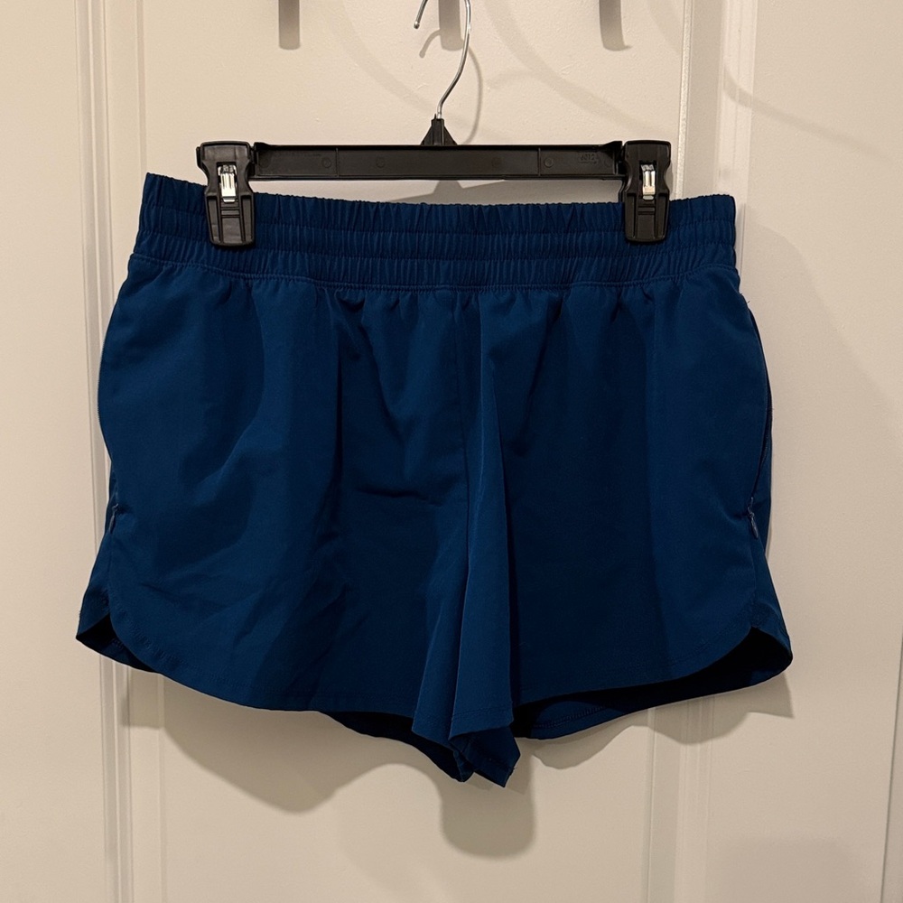 Tek Gear Women's Athletic Shorts in Deep Blue